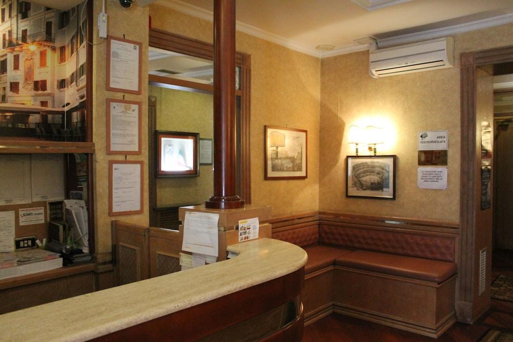 Hotel Pomezia Róma Kültér fotó